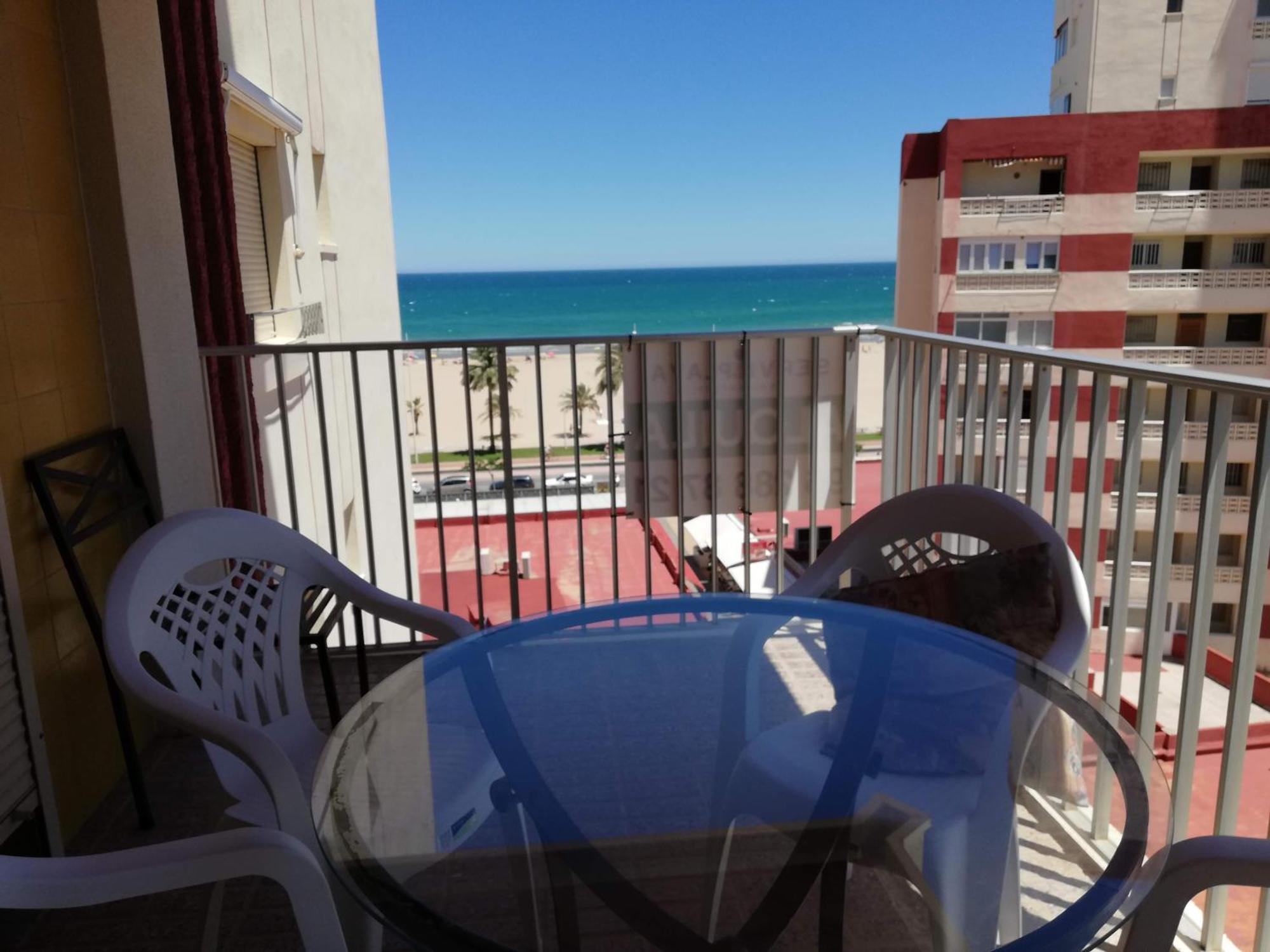 Danio Solo Familia Serviplaya Apartment Playa de Gandia Bagian luar foto