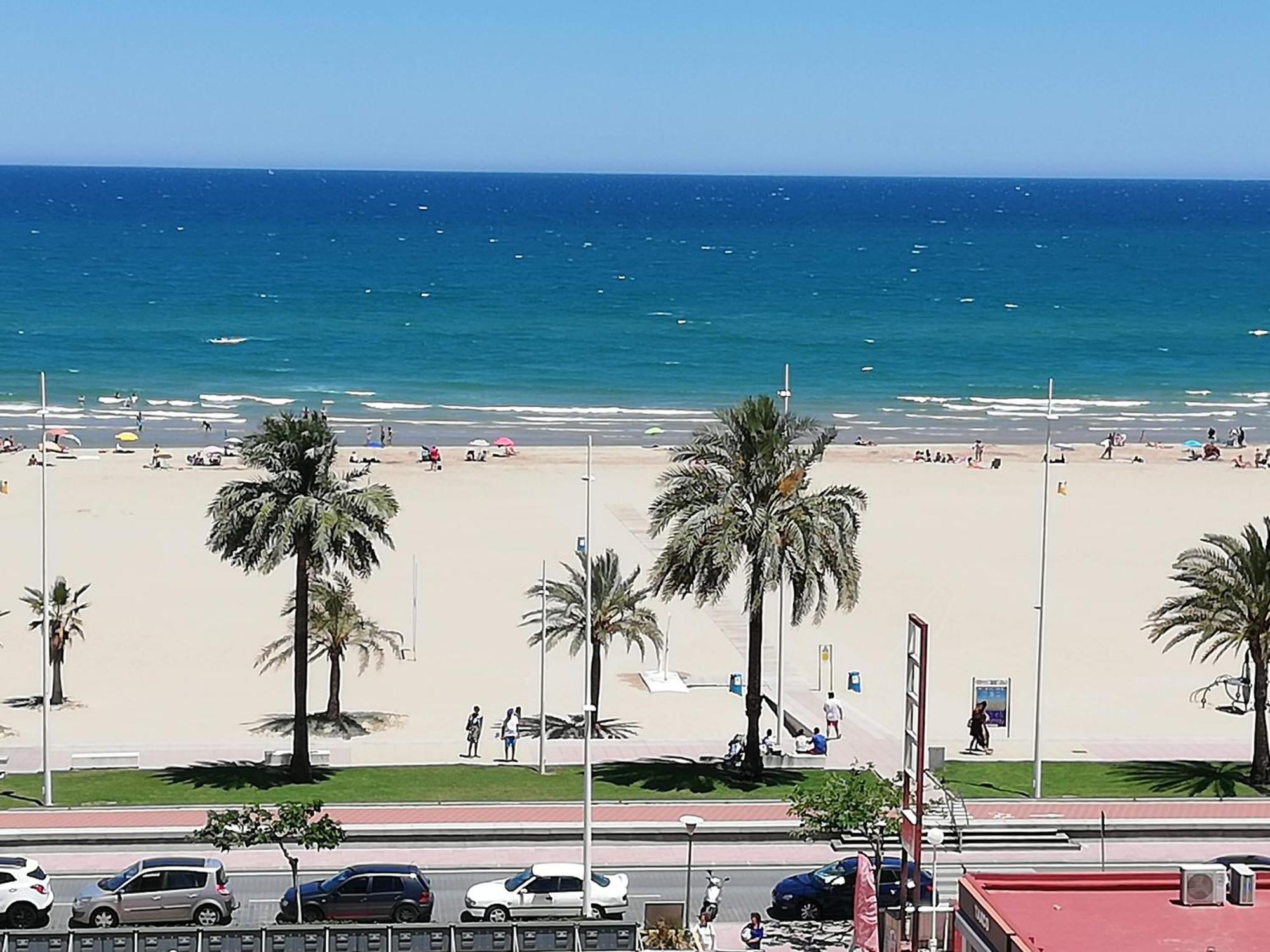 Danio Solo Familia Serviplaya Apartment Playa de Gandia Bagian luar foto